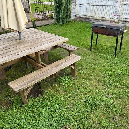 Aare Accommodation Валга Екстериор снимка