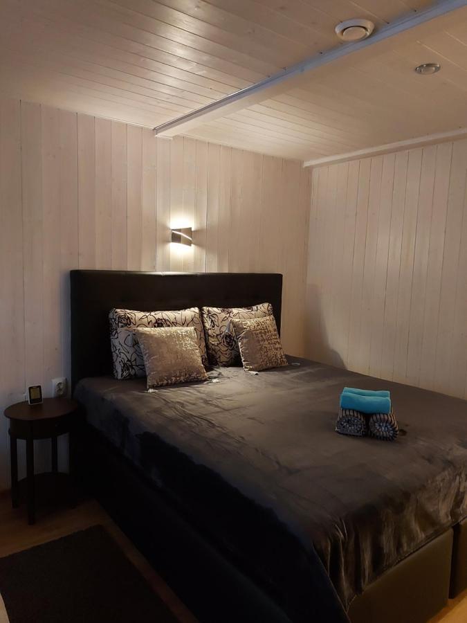 Aare Accommodation Валга Екстериор снимка